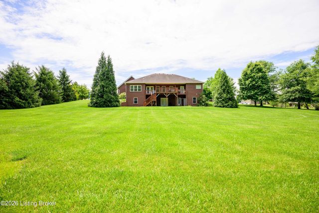 330 Stonebriar Dr, Elizabethtown, KY 42701