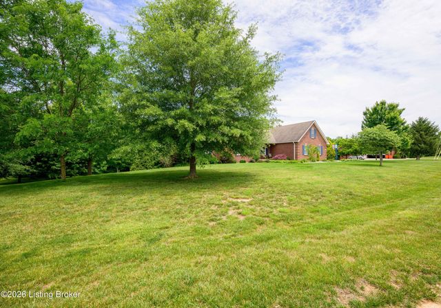 330 Stonebriar Dr, Elizabethtown, KY 42701