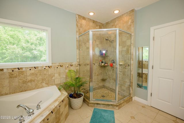330 Stonebriar Dr, Elizabethtown, KY 42701