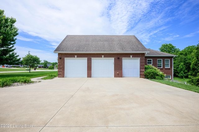 330 Stonebriar Dr, Elizabethtown, KY 42701