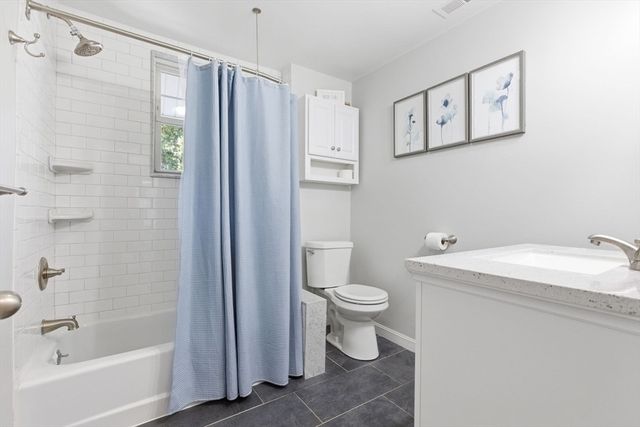 443 Summer Ave, Reading, MA 01867