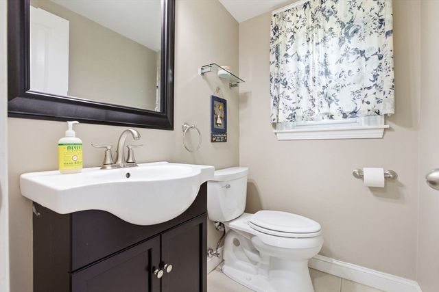 443 Summer Ave, Reading, MA 01867