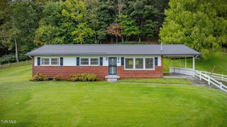 434 Meadow Lark Street, Weber City, VA 24290