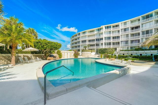 2760 S Ocean Boulevard 313, Palm Beach, FL 33480