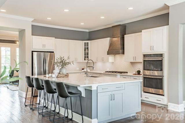 417 Wheatberry Hill Drive, Matthews, NC 28104