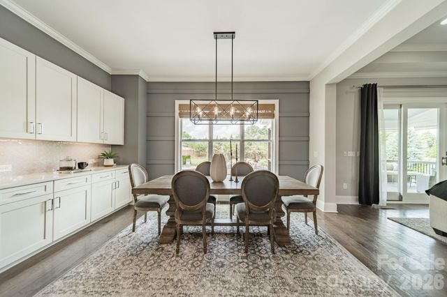 417 Wheatberry Hill Drive, Matthews, NC 28104