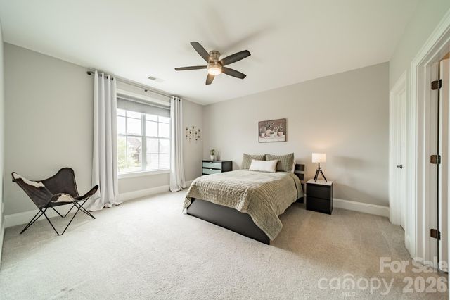 417 Wheatberry Hill Drive, Matthews, NC 28104
