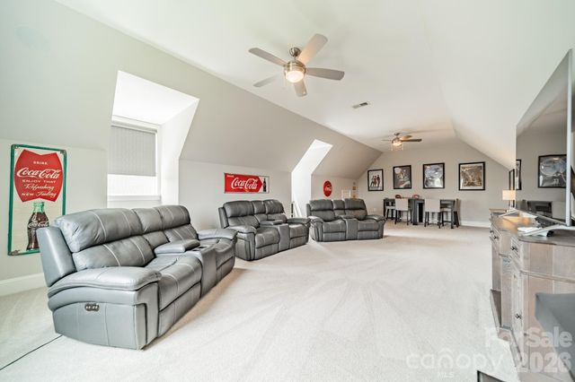 417 Wheatberry Hill Drive, Matthews, NC 28104
