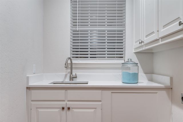 8931 Club Creek Circle, Dallas, TX 75238