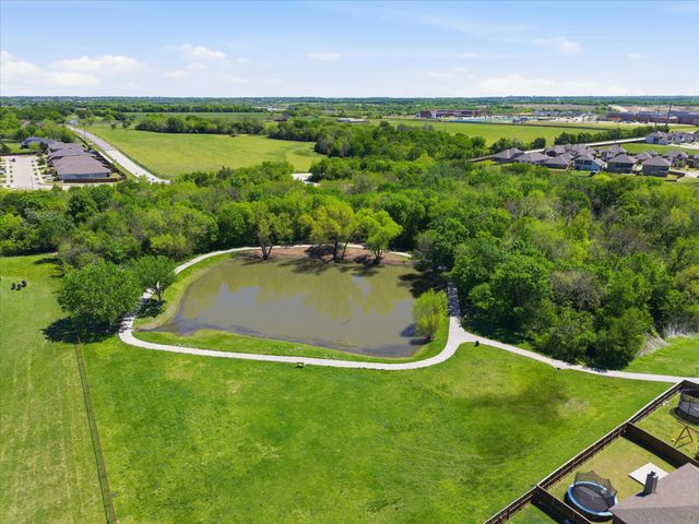 452 Harding Lane, Lavon, TX 75166