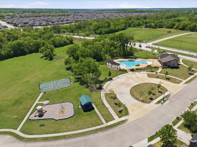 452 Harding Lane, Lavon, TX 75166