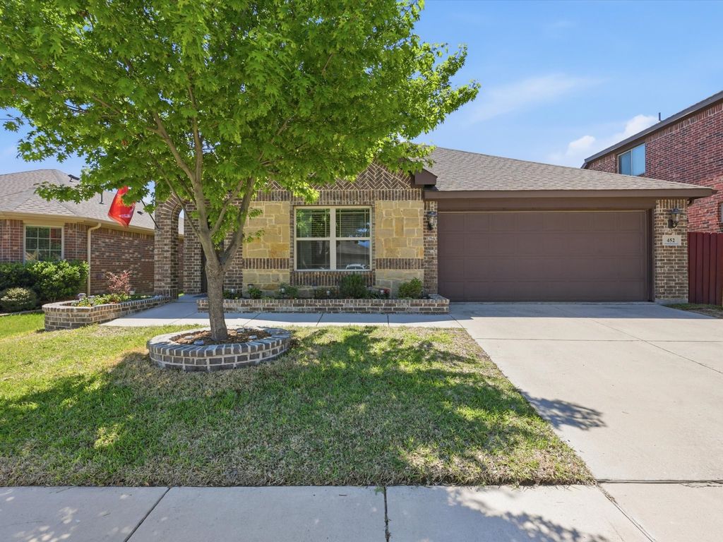 452 Harding Lane, Lavon, TX 75166