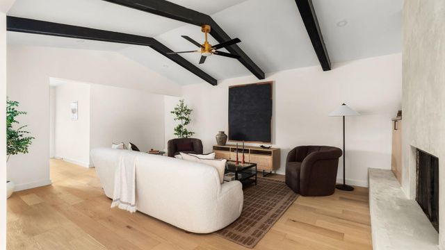 3101 Val DR, Austin, TX 78723