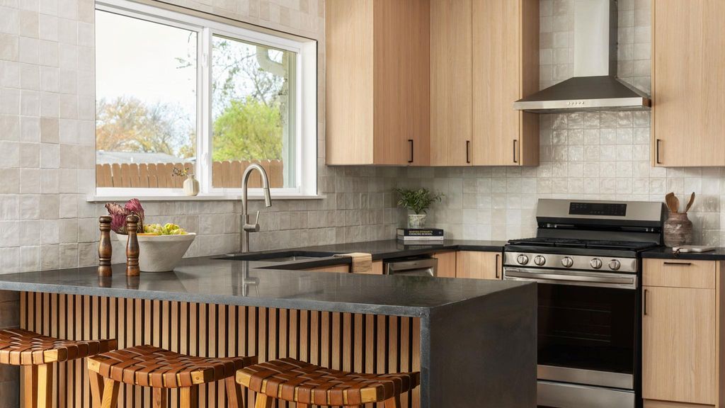 3101 Val DR, Austin, TX 78723