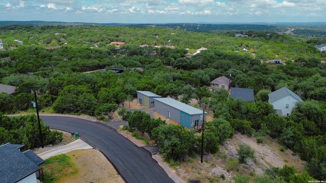 569 LEDGEVIEW DR, Canyon Lake, TX 78133