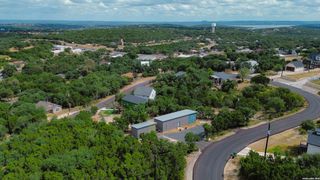 569 LEDGEVIEW DR, Canyon Lake, TX 78133