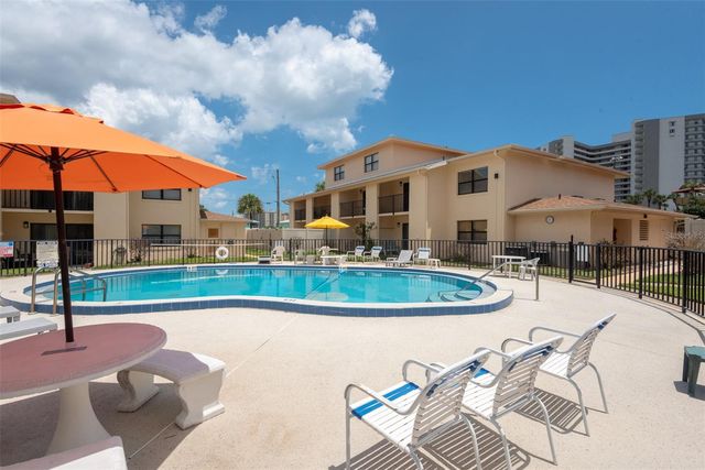 100 GRANT AVENUE 24, Daytona Beach Shores, FL 32118