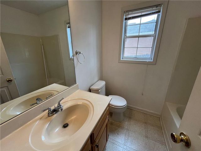 54 Oxford Brook Way, Lawrenceville, GA 30046