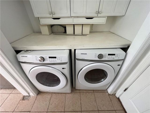 54 Oxford Brook Way, Lawrenceville, GA 30046