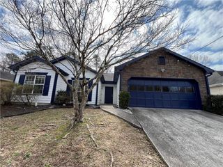 54 Oxford Brook Way, Lawrenceville, GA 30046