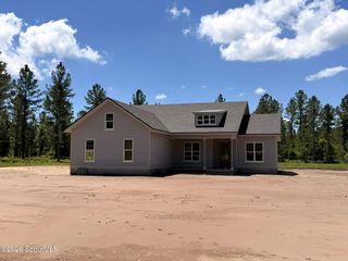 696 La Vento Lane, Waverly, GA 31565