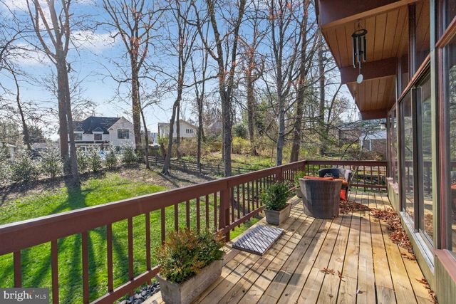 1219 INGLESIDE AVE, Mclean, VA 22101