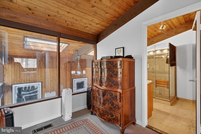 1219 INGLESIDE AVE, Mclean, VA 22101