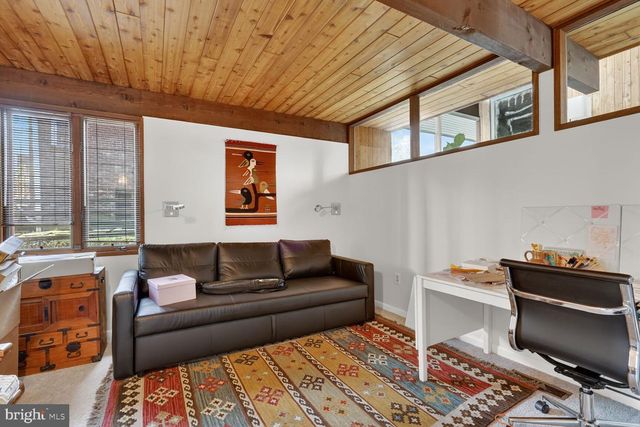 1219 INGLESIDE AVE, Mclean, VA 22101