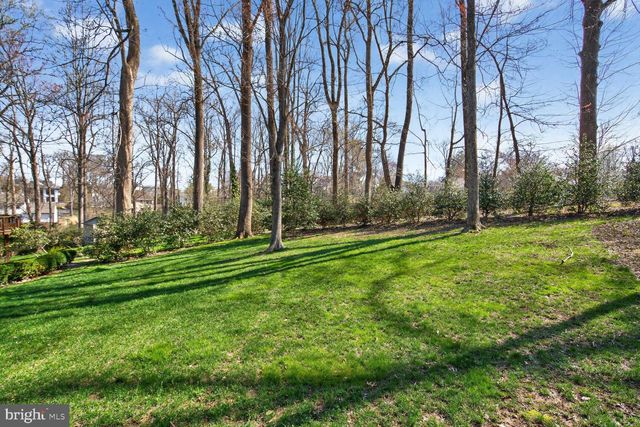 1219 INGLESIDE AVE, Mclean, VA 22101