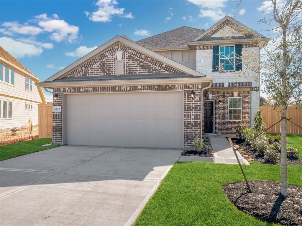 10630 Shimmer Bluff Lane, Humble, TX 77396