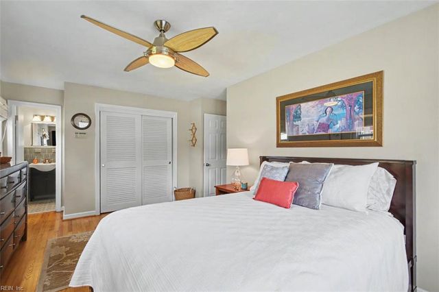 12 Pine Cone DR, Hampton, VA 23669