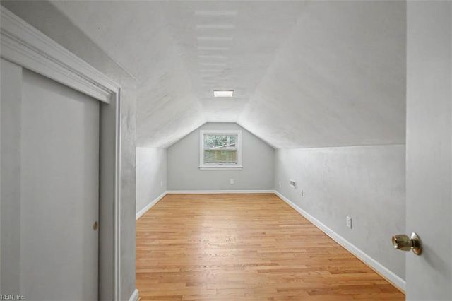 12 Pine Cone DR, Hampton, VA 23669