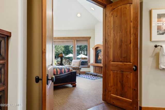 721 Selah Ridge Dr, Selah, WA 98942