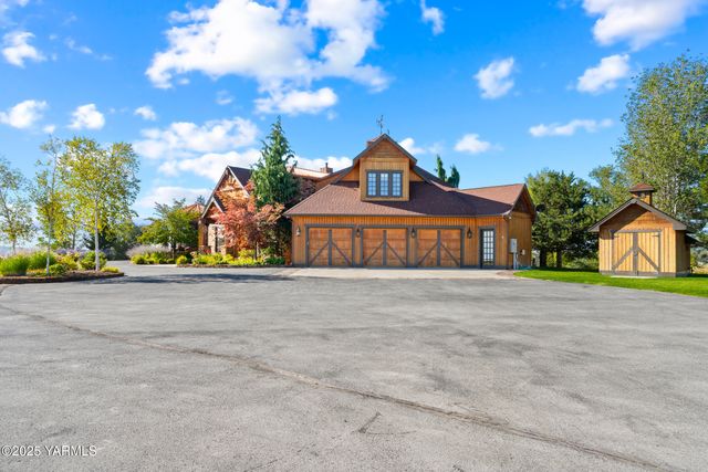 721 Selah Ridge Dr, Selah, WA 98942