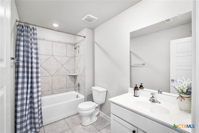 1117 Amber Lake, Seguin, TX 78155