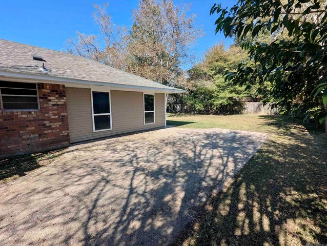 16523 Bonham Ave, Baton Rouge, LA 70816