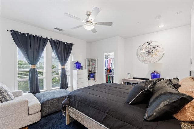 13900 Noel Road 15, Dallas, TX 75240