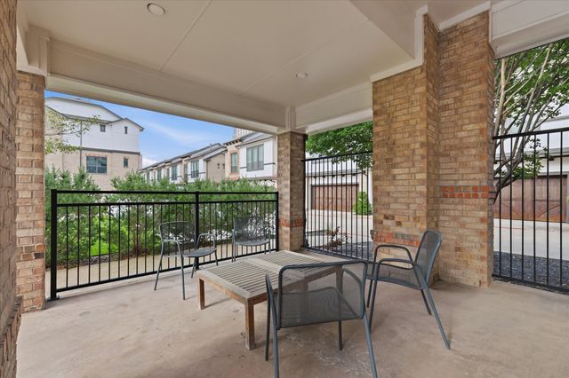 13900 Noel Road 15, Dallas, TX 75240
