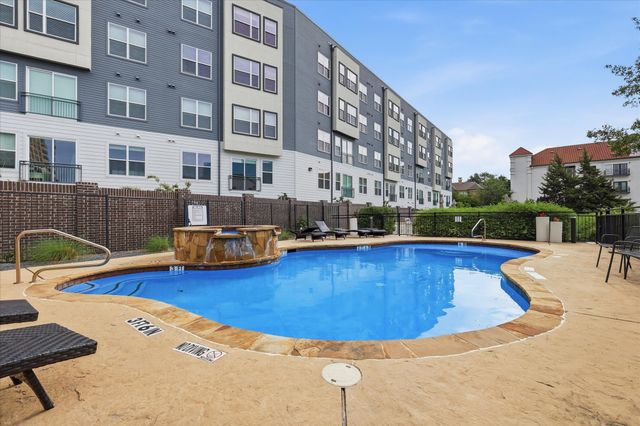 13900 Noel Road 15, Dallas, TX 75240