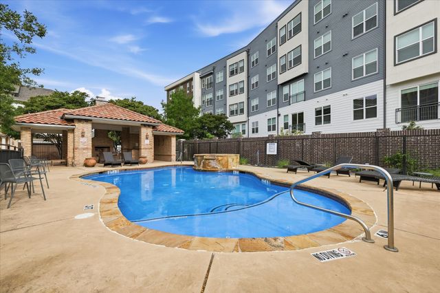13900 Noel Road 15, Dallas, TX 75240