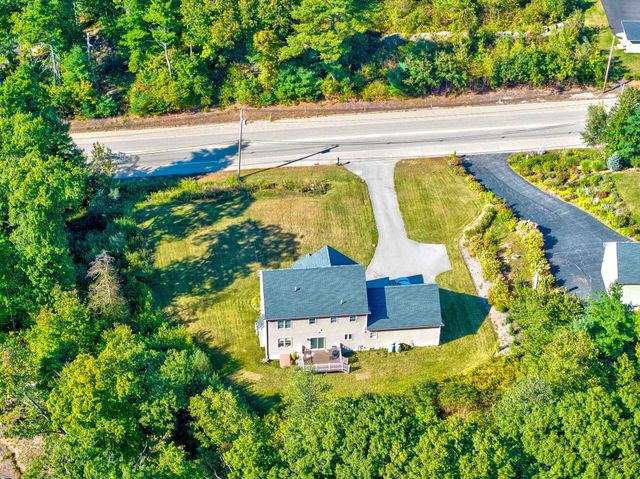 60 Foxboro Rd, Wrentham, MA 02093