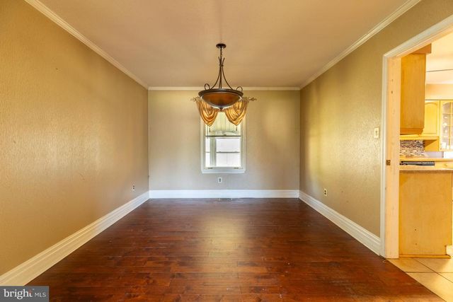 447 PROSPECT AVE, West Berlin, NJ 08091