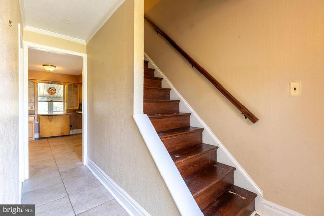 447 PROSPECT AVE, West Berlin, NJ 08091