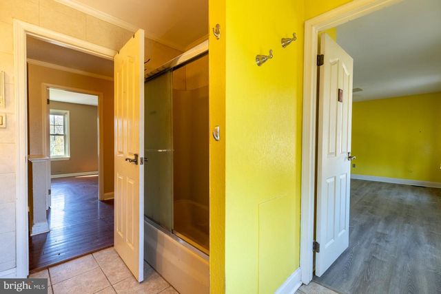 447 PROSPECT AVE, West Berlin, NJ 08091