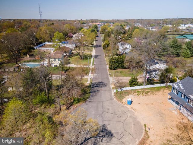 447 PROSPECT AVE, West Berlin, NJ 08091