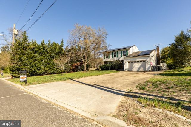 447 PROSPECT AVE, West Berlin, NJ 08091