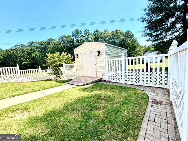 1102 Strath Clyde Way, Mcdonough, GA 30253