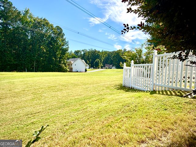 1102 Strath Clyde Way, Mcdonough, GA 30253