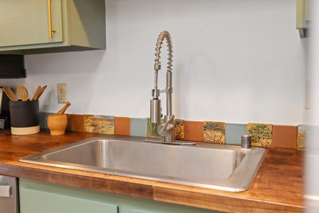 836 Creek Drive, Boulder Creek, CA 95006
