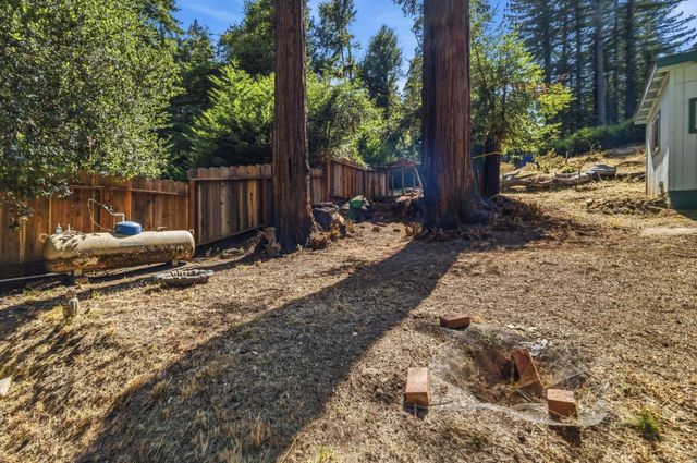 836 Creek Drive, Boulder Creek, CA 95006